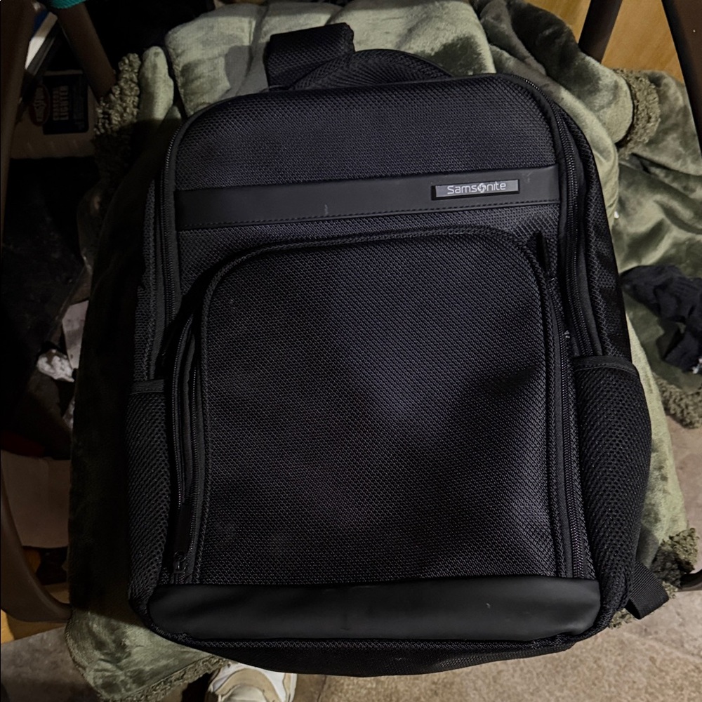 Samsonite Black Mesh Travel Backpack with Front Organizer
